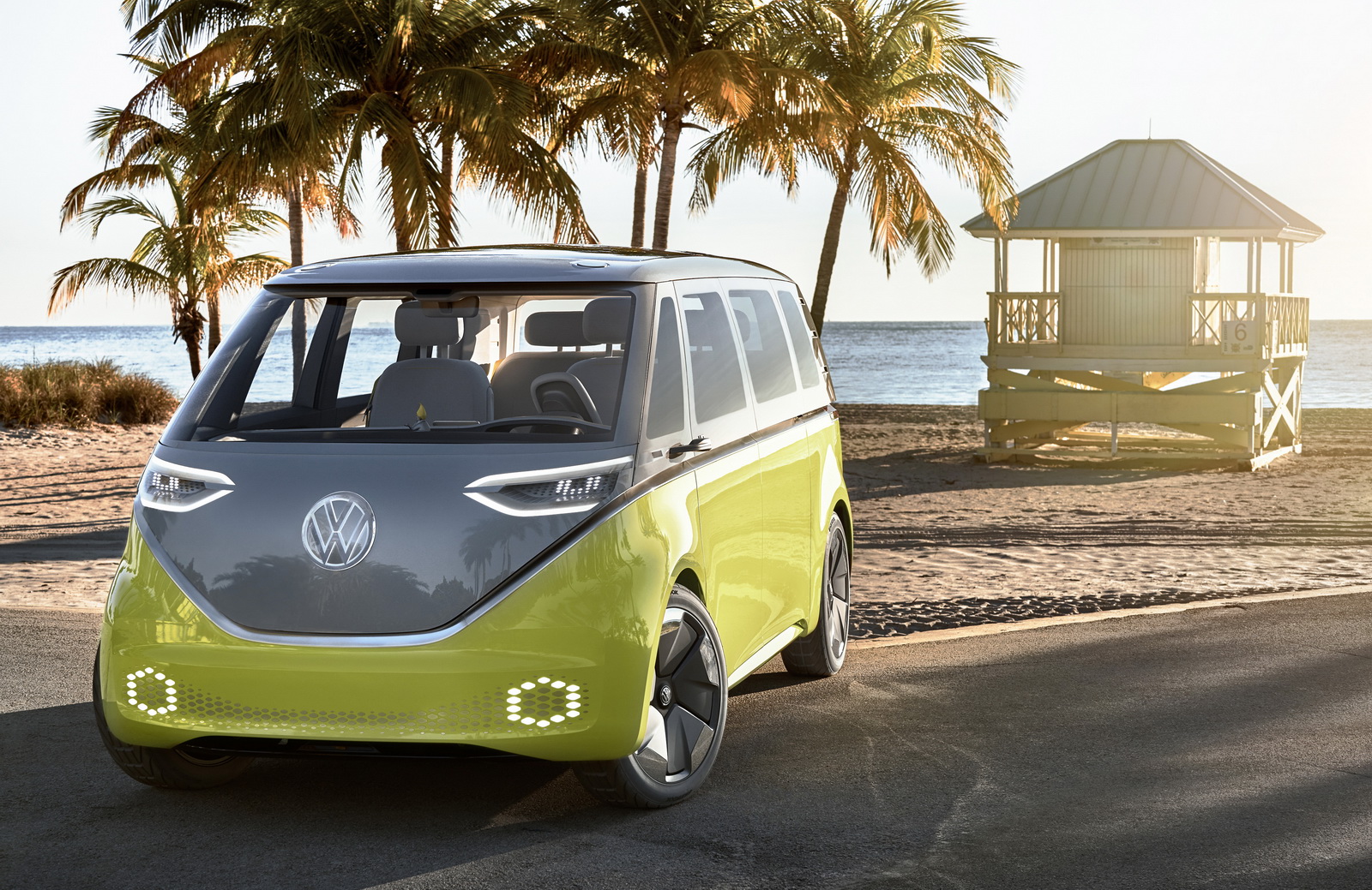 Volkswagen расскажет о судьбе минивэна I.D. Buzz