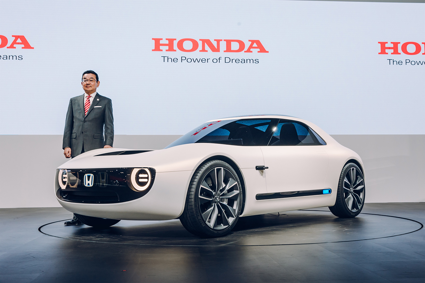 Токио 2017: Honda нашла рецепт успешного электромобиля