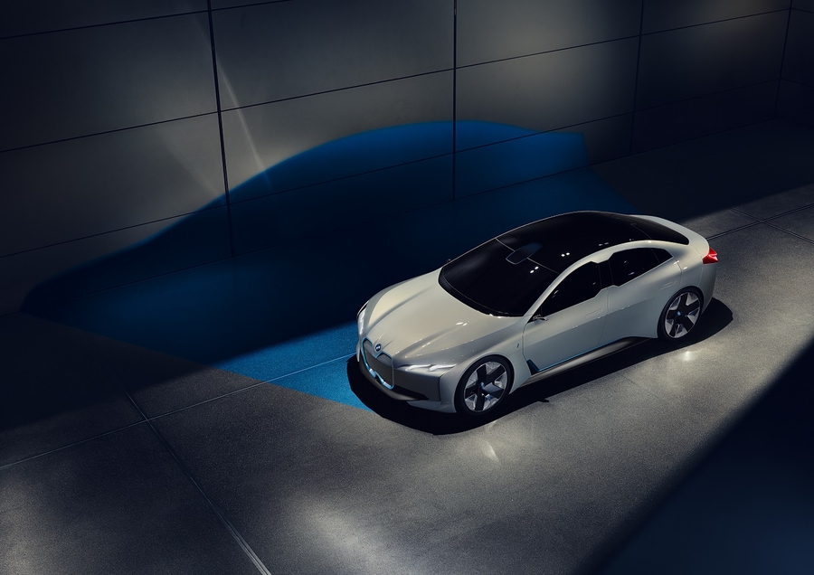 Прототип BMW i Vision Dynamics