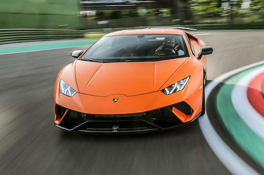 Гибридный Lamborghini Huracan появится в 2022 году