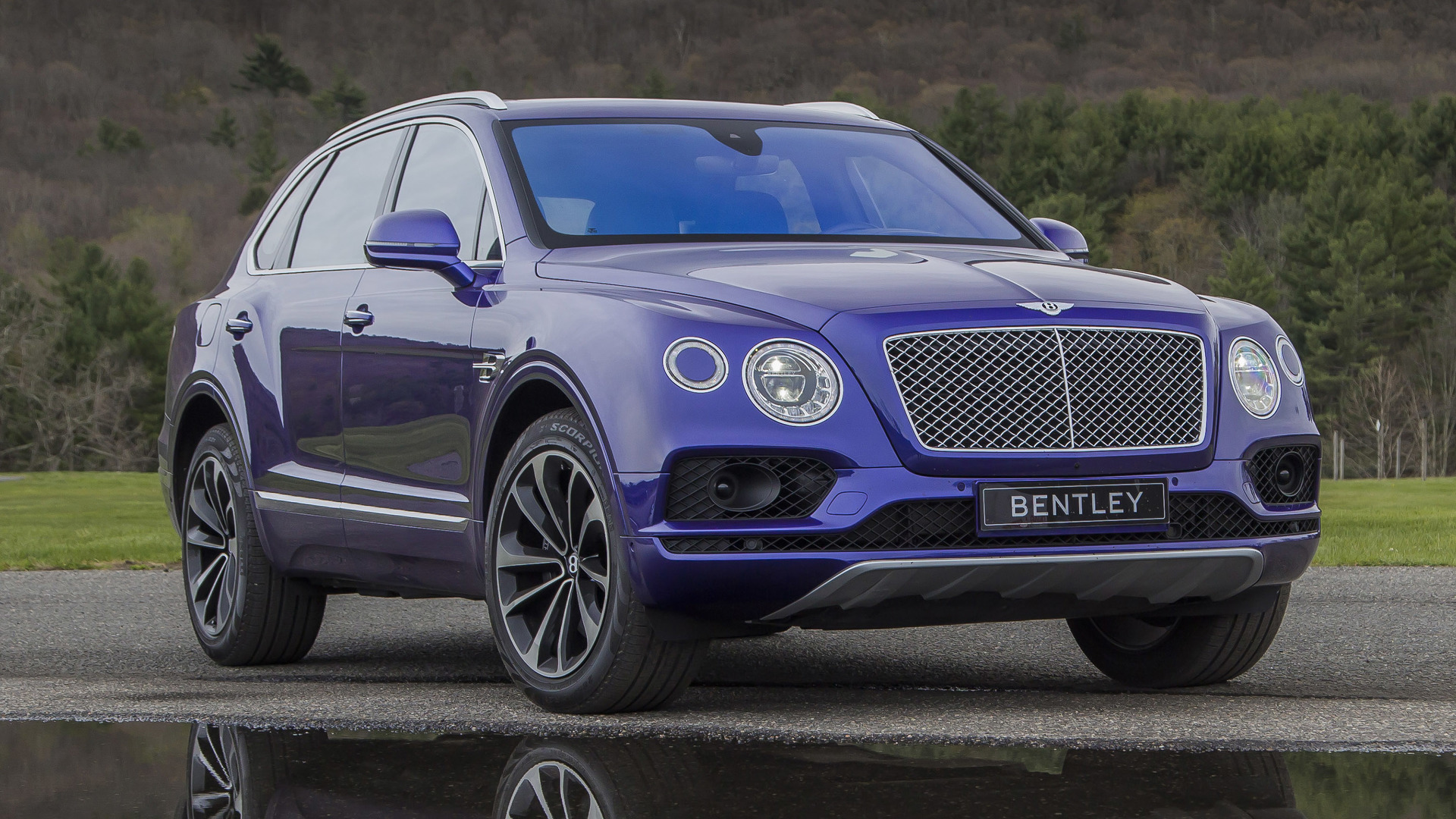 У Bentley Bentayga появится новая модификация с V8