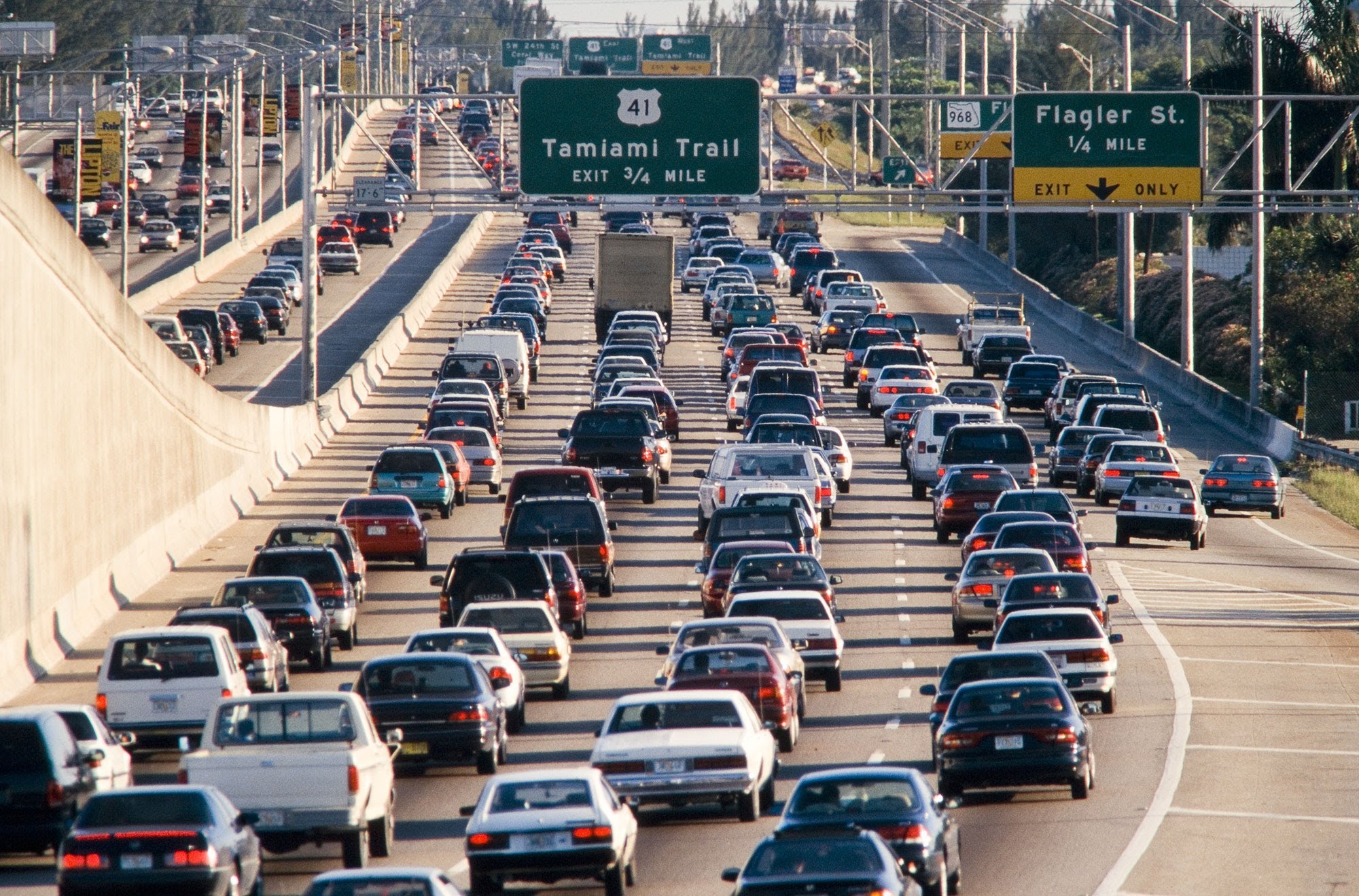 Транспортные средства стали основными источниками выбросов парниковых газов в США. Впервые за 40 лет