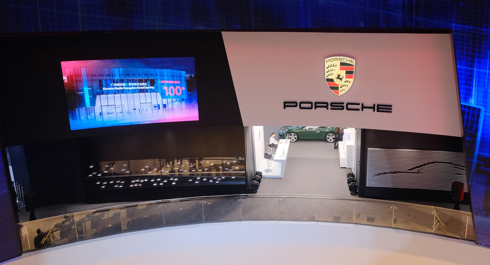 У Porsche появился 100-й дилерский центр в Китае 