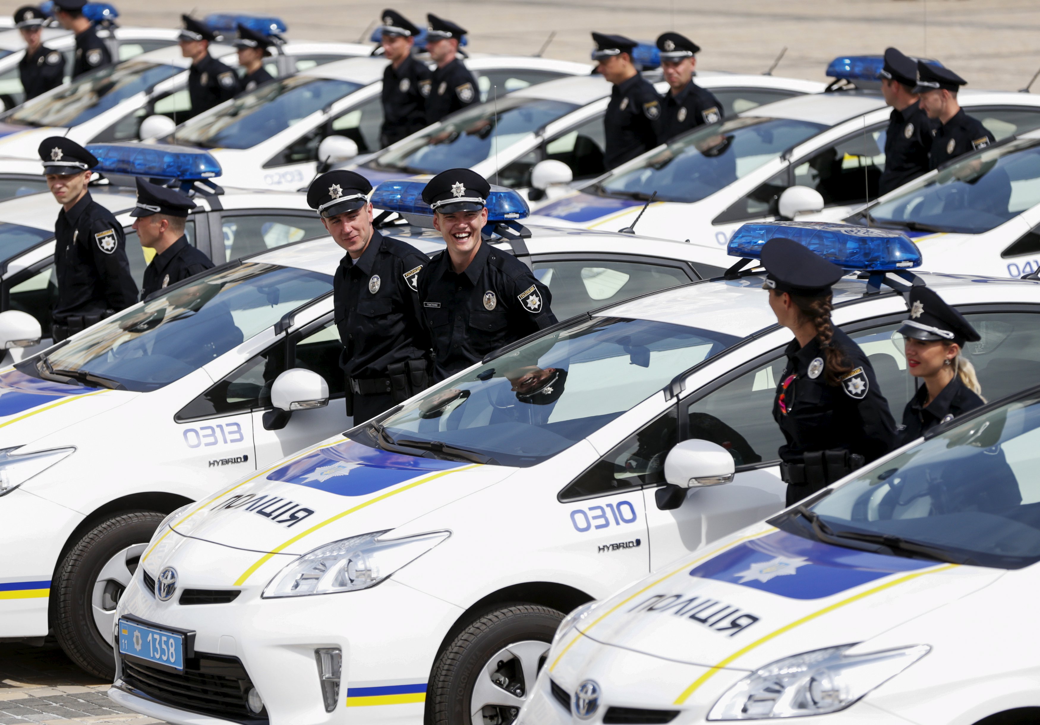 Полиция ищет замену Toyota Prius 