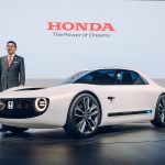 Короткая сводка из пресс-релиза Honda гласит: «Sports EV Concept — это концептуальная модель, которая сочетает в компактном кузове производительность электрокара и искусственный интеллект, чтобы радовать водителя и дарить ему чувство единства с автомобилем».