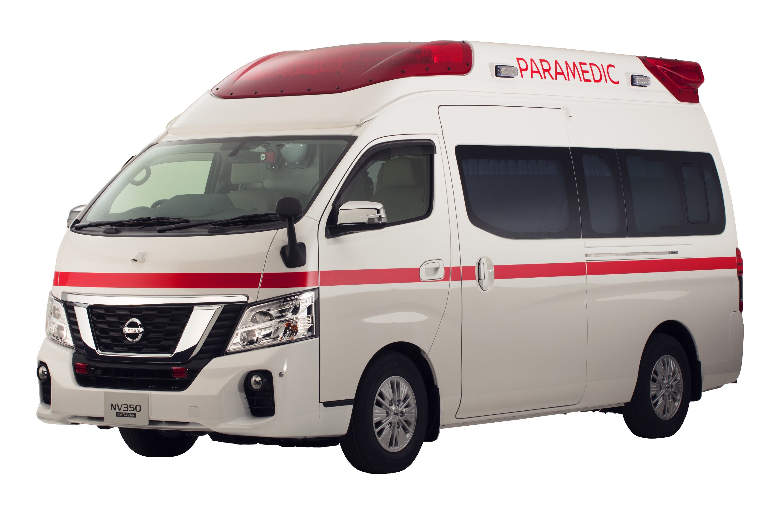 Токио 2017: Nissan представила новый электрогрузовик и автомобиль скорой помощи