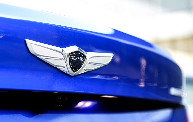 Genesis GV80 Concept на автосалоне в Нью-Йорке 2017.