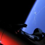 «Астронавт» SpaceX за рулём Tesla Roadster Илона Маска. Фото: instagram.com/elonmusk